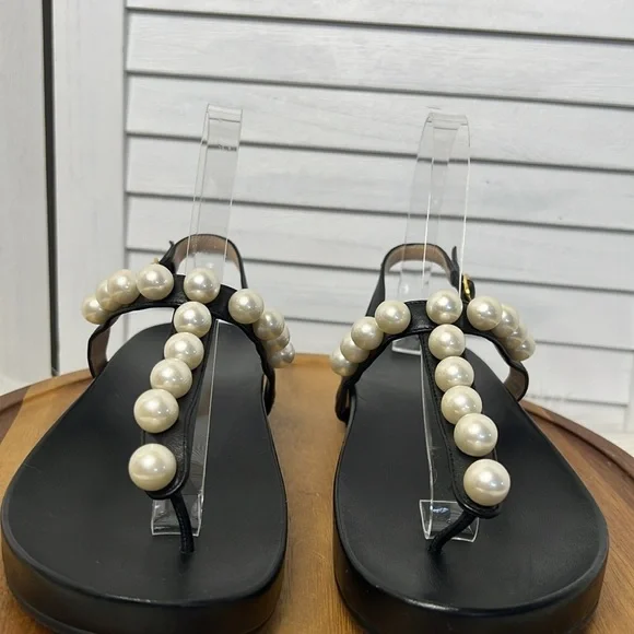 STUART WEITZMAN l Goldie Pearly Leather Flat Strap Sandal Black Leather Size 7 - Picture 5 of 15